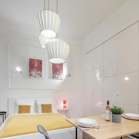 Extra Modern * Budapeszt